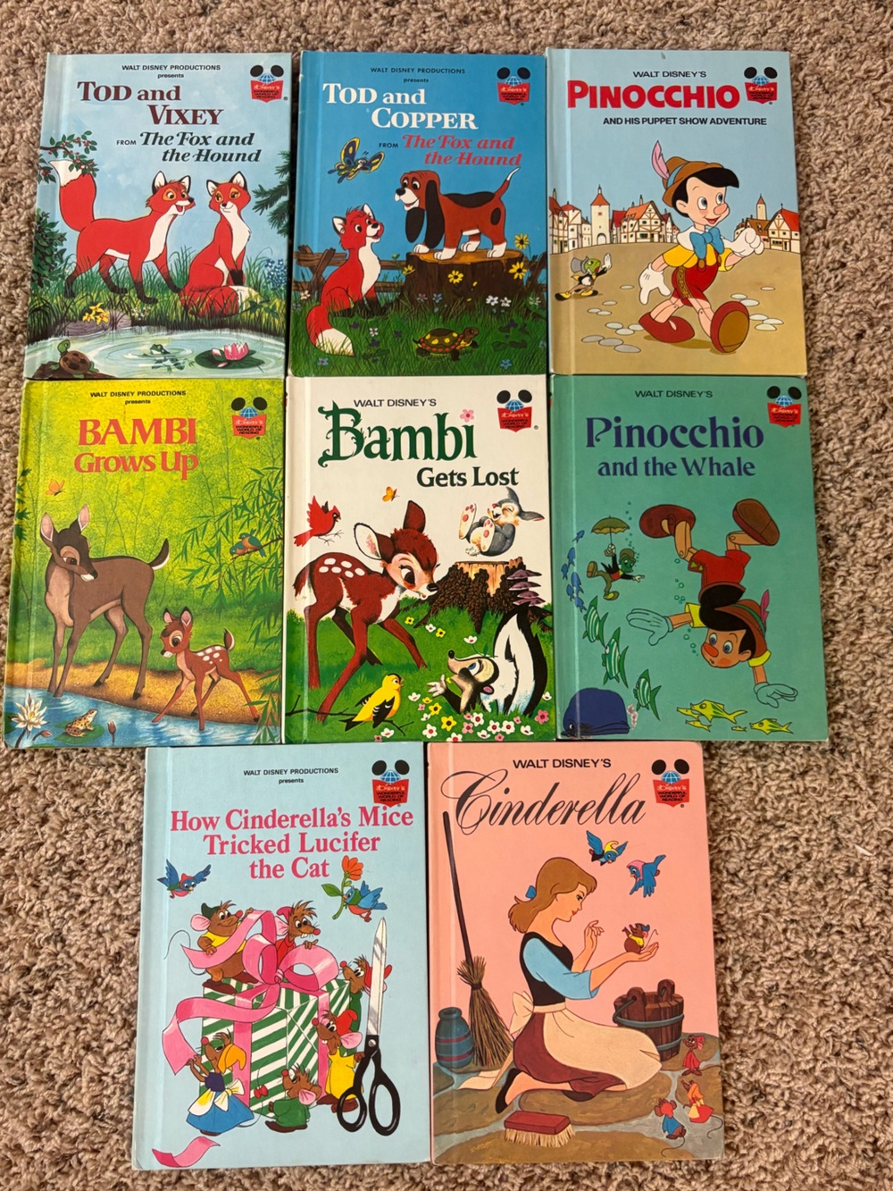 Vintage Walt Disney 46 Book Set - Many Classic Characters and Stories - Picture 4 of 13